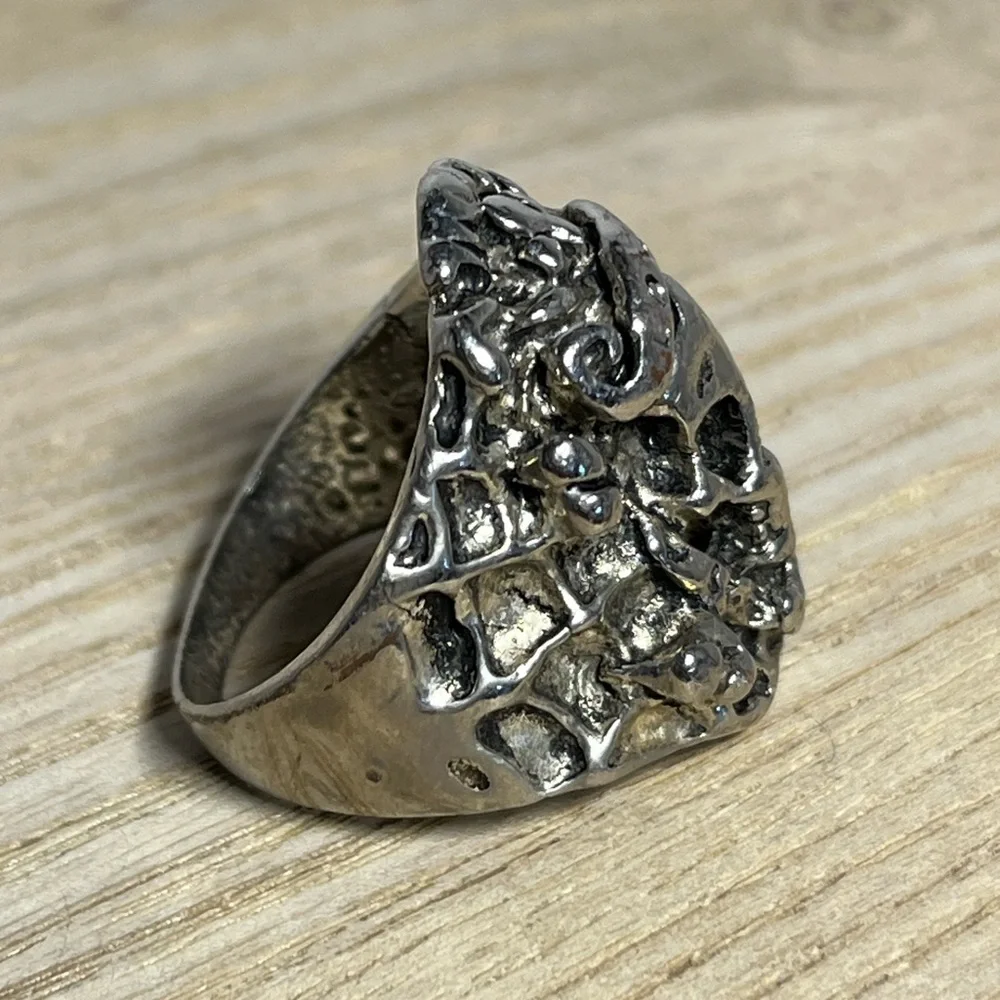 Pirates of the Caribbean Skull Ring Silver
